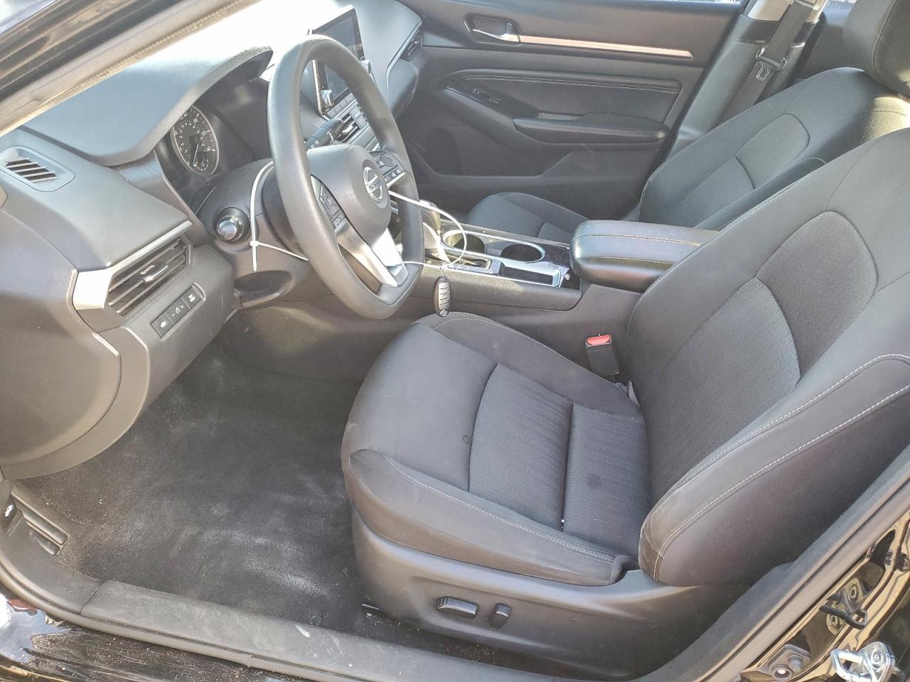 2021 Nissan Altima Sv - Image 7
