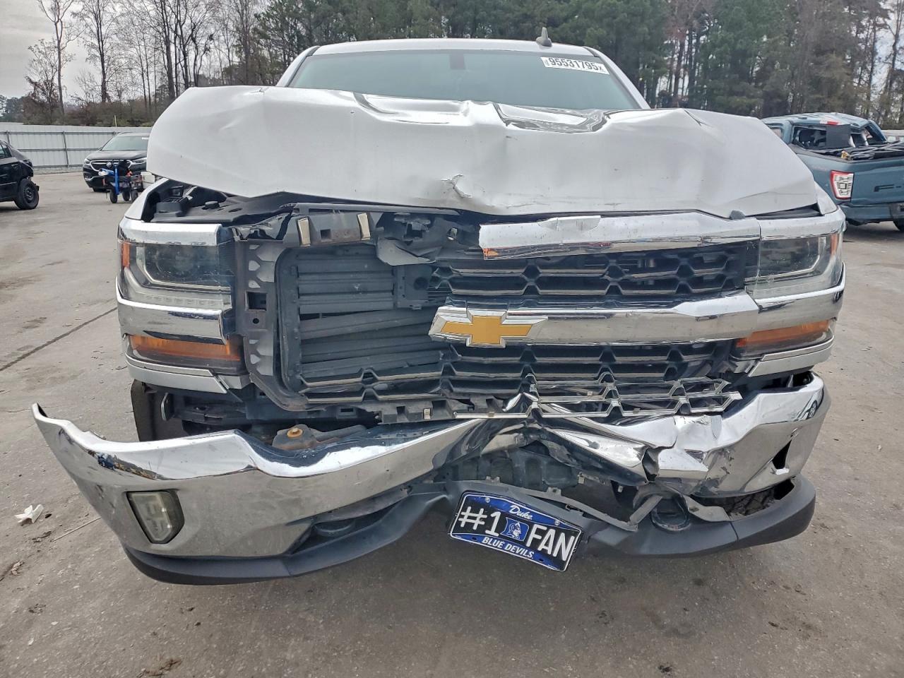 2017 Chevrolet Silverado K1500 Lt - Image 5