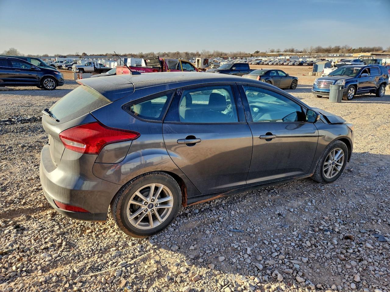 2016 Ford Focus Se - Image 3