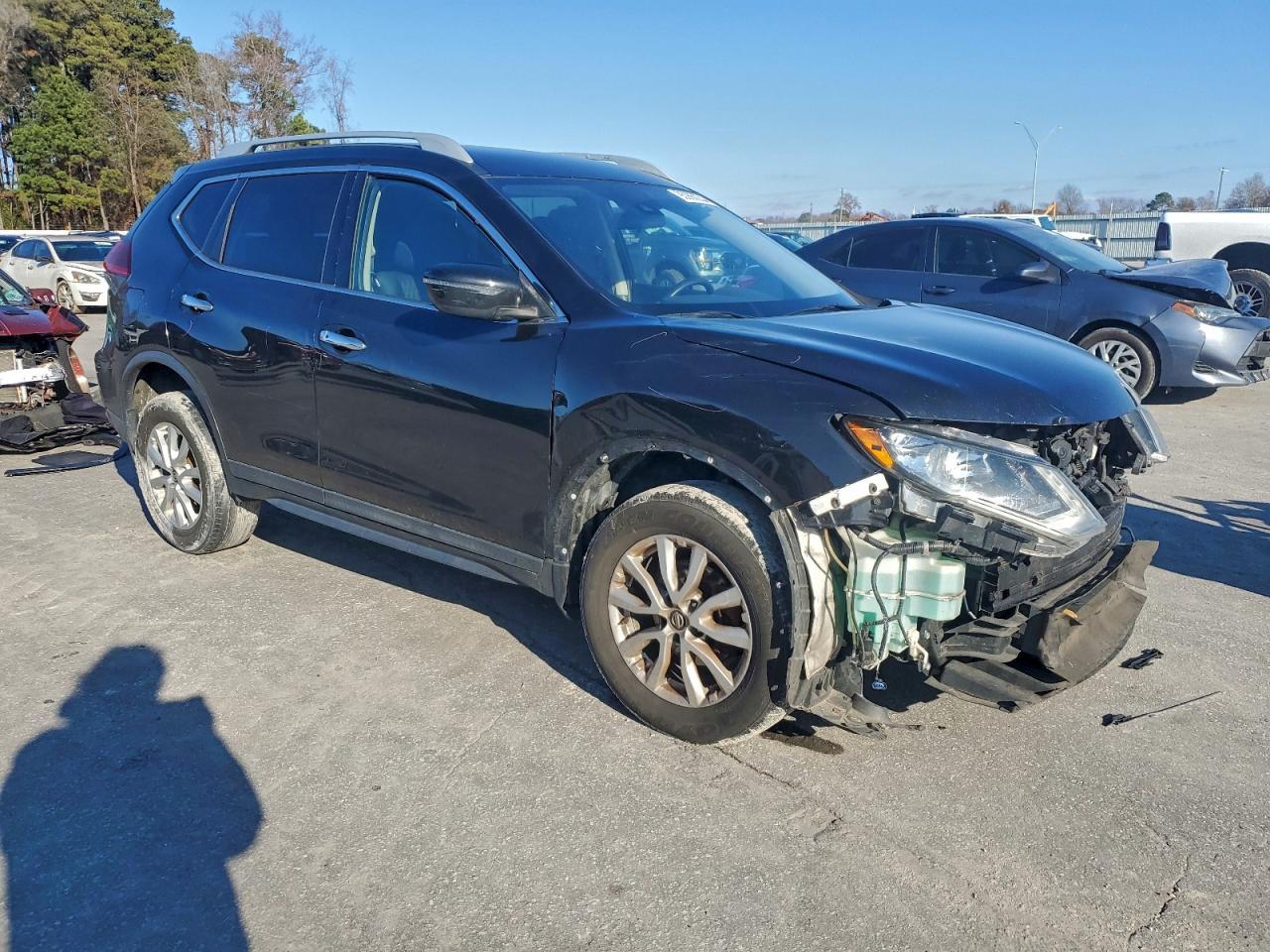 2019 Nissan Rogue S - Image 4