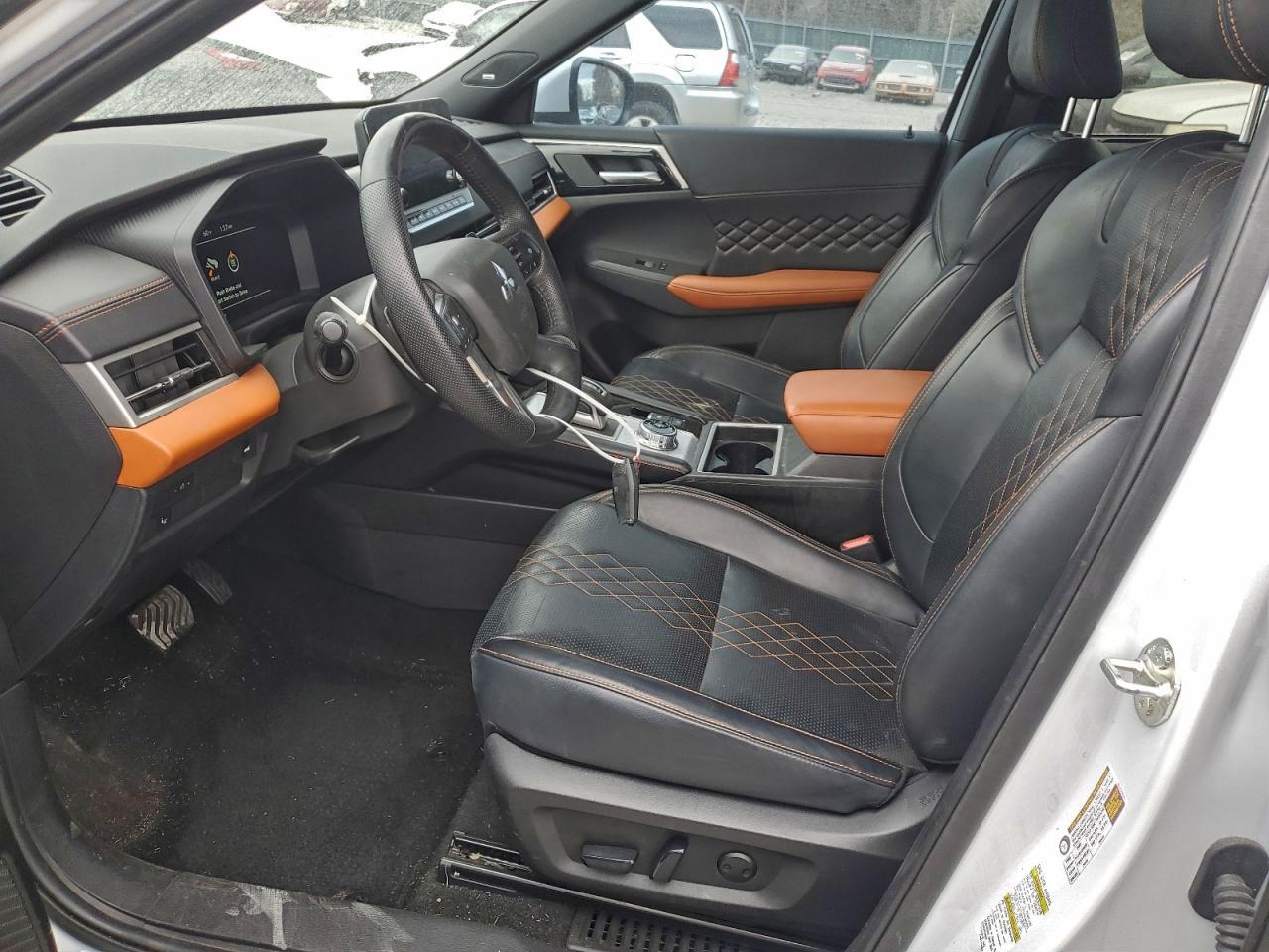 2024 Mitsubishi Outlander Sel - Фото 7