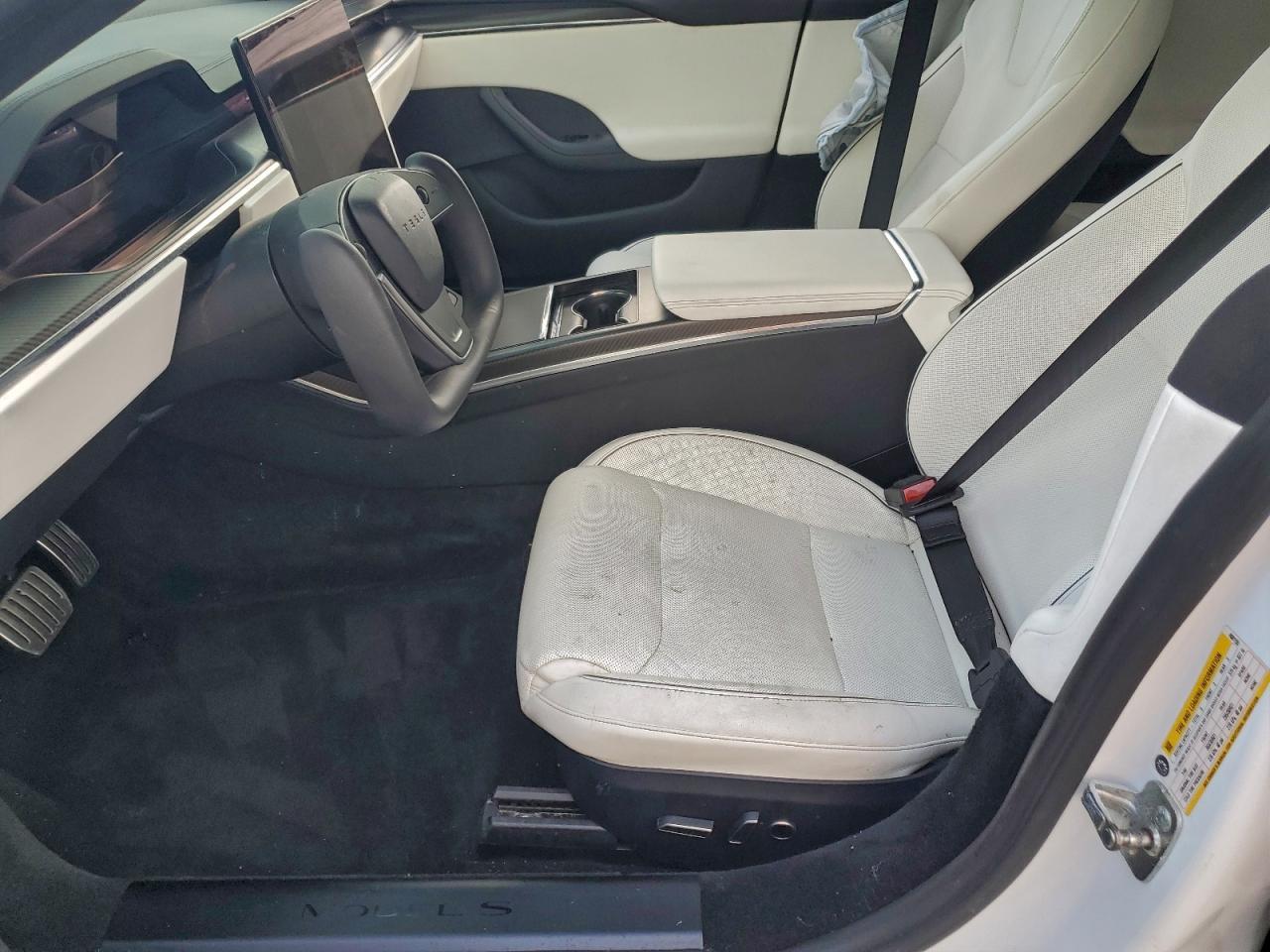 2022 Tesla Model S - Фото 7