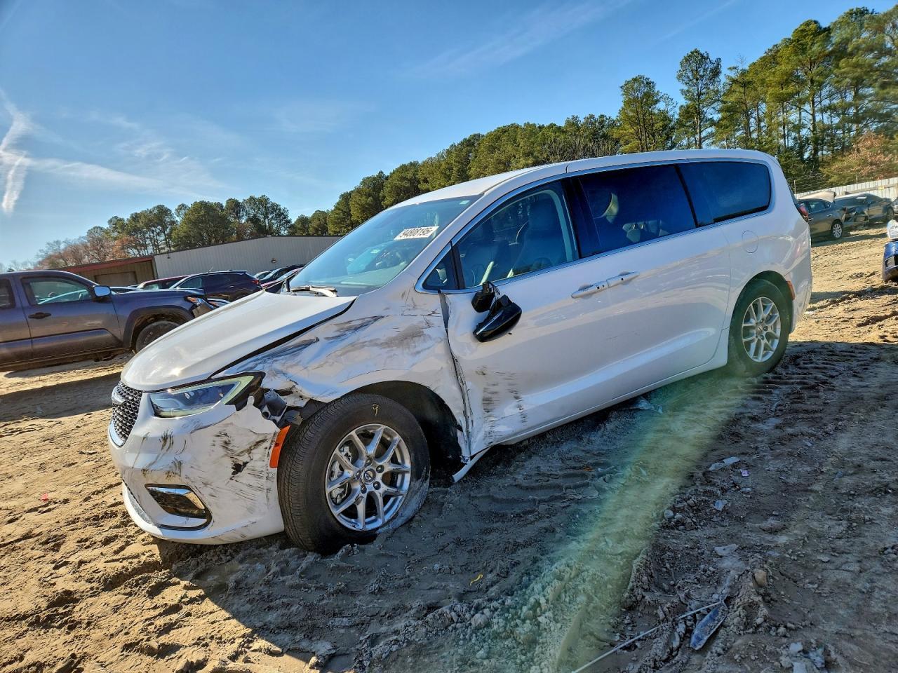 2024 Chrysler Pacifica Touring L