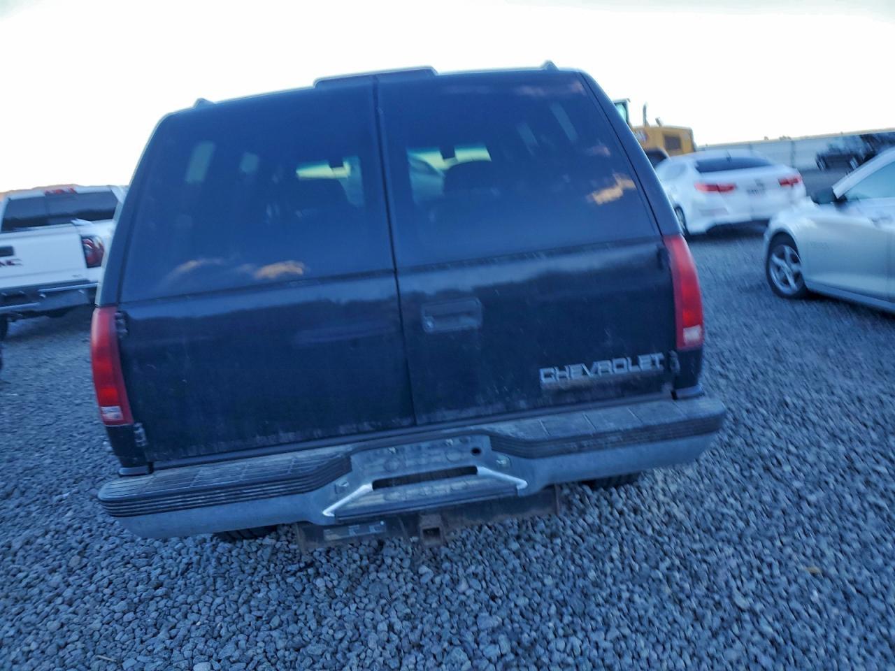 1997 Chevrolet Tahoe K1500 - Image 6