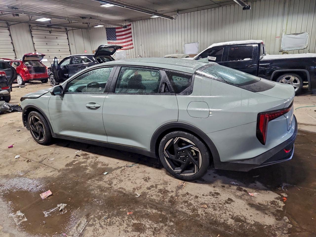 2025 Kia K4 Ex - Фото 2