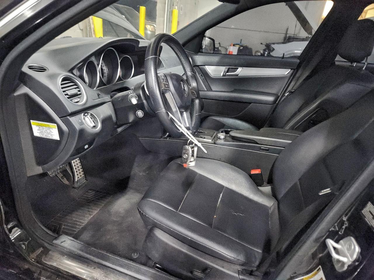 2013 Mercedes-Benz C 250 - Фото 7