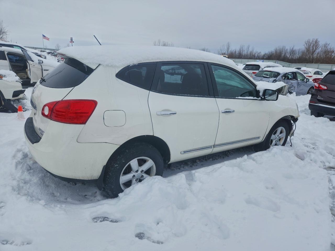2012 Nissan Rogue S - Image 3
