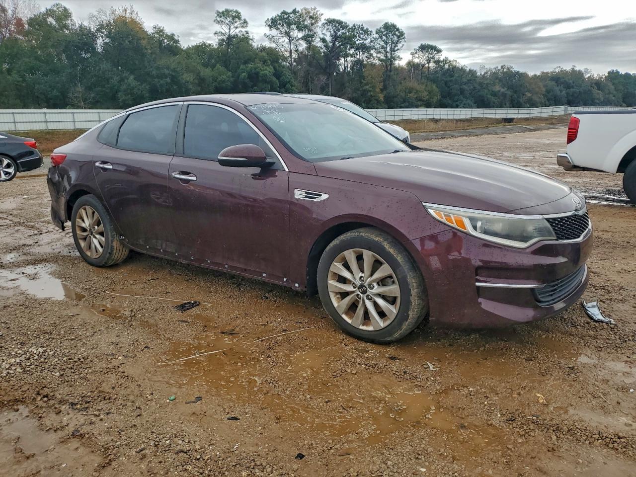 2016 Kia Optima Lx - Image 4