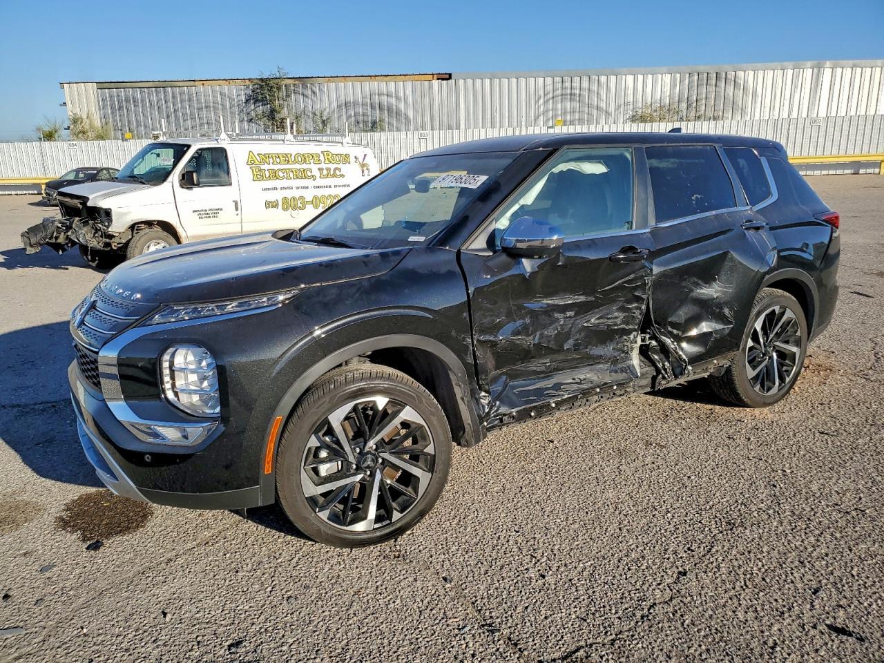 2024 Mitsubishi Outlander Se