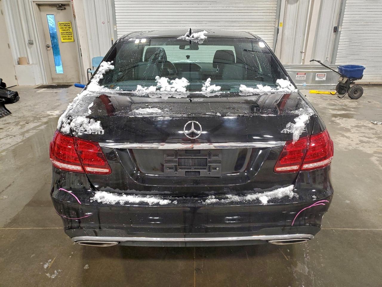 2016 Mercedes-Benz E 350 4Matic - Фото 6