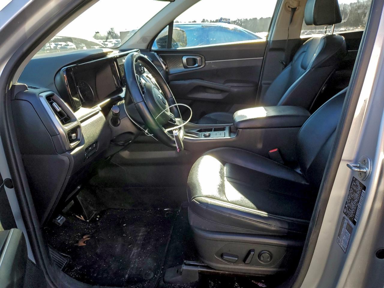 2021 Kia Sorento S - Фото 7