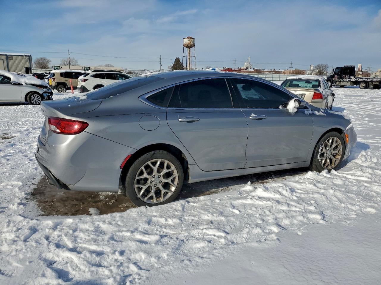 2016 Chrysler 200 C - Фото 3
