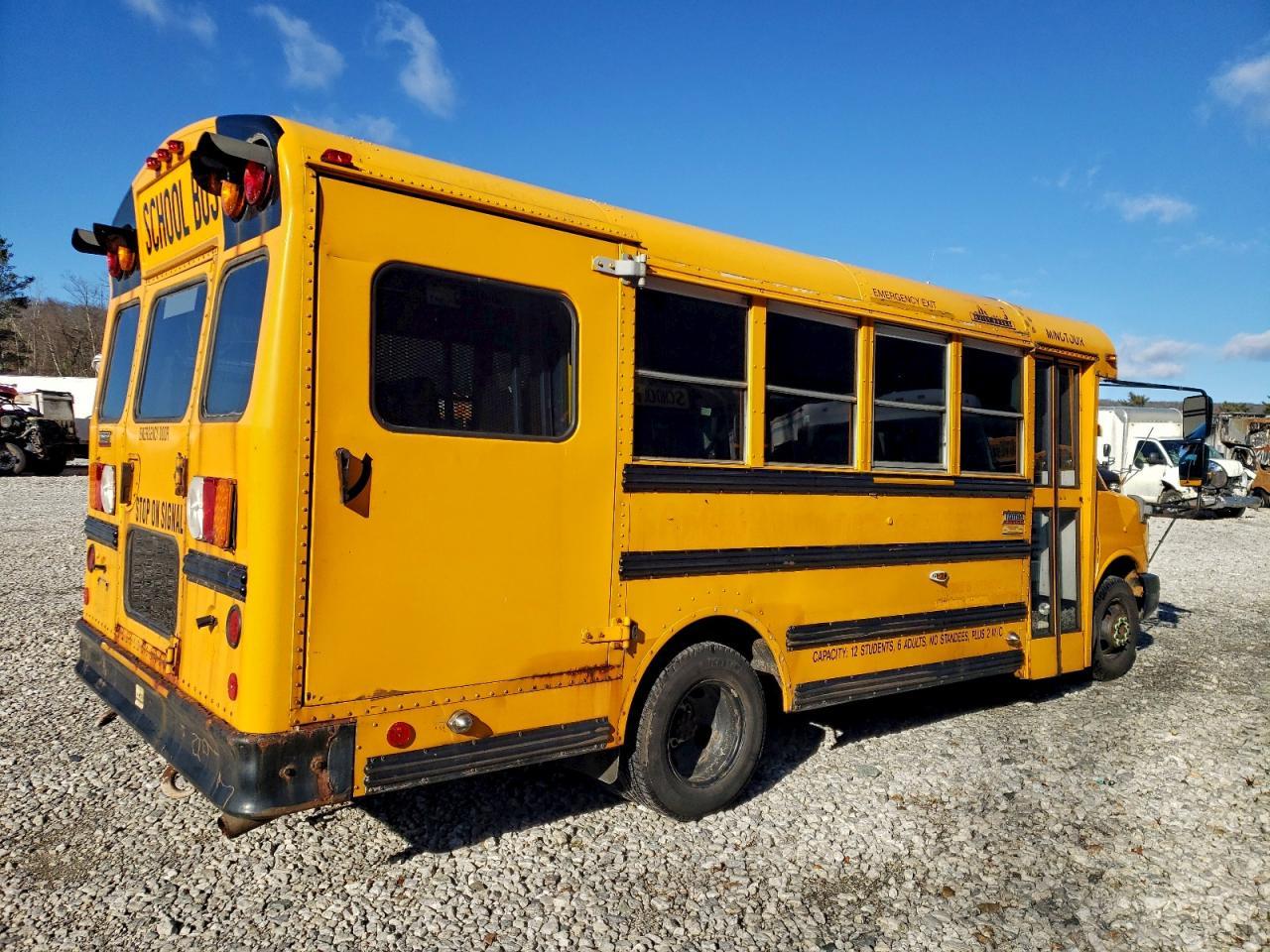 2013 Chevrolet Express School Bus - Фото 4