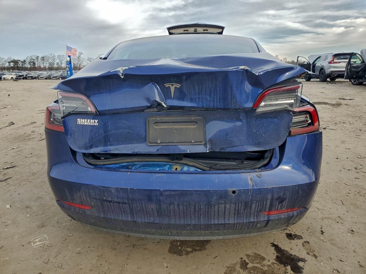 2022 Tesla Model 3 - Image 6