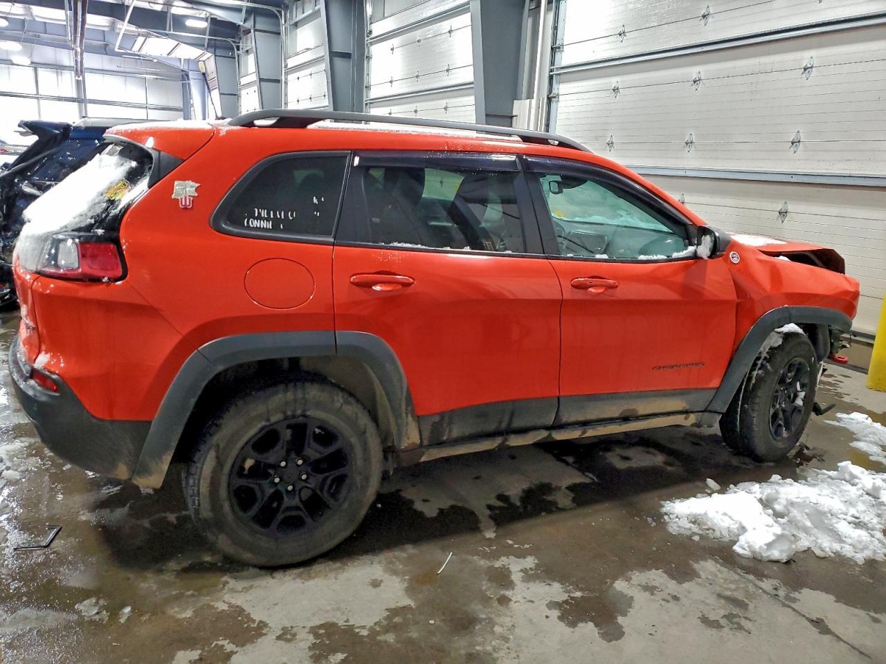 2021 Jeep Cherokee Trailhawk - Image 3
