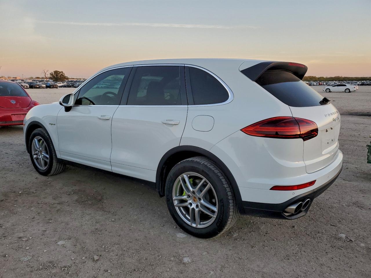 2016 Porsche Cayenne Se Hybrid - Фото 2