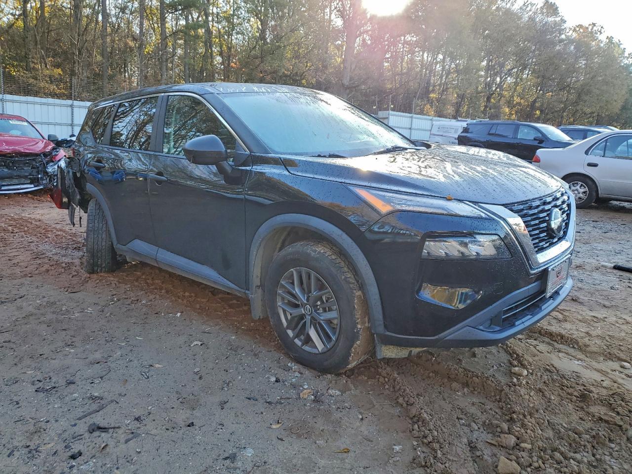 2021 Nissan Rogue S - Фото 4