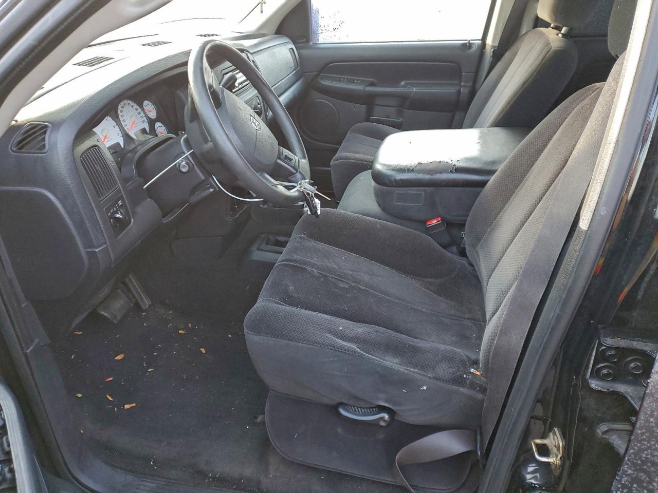 2004 Dodge Ram 1500 St - Image 7