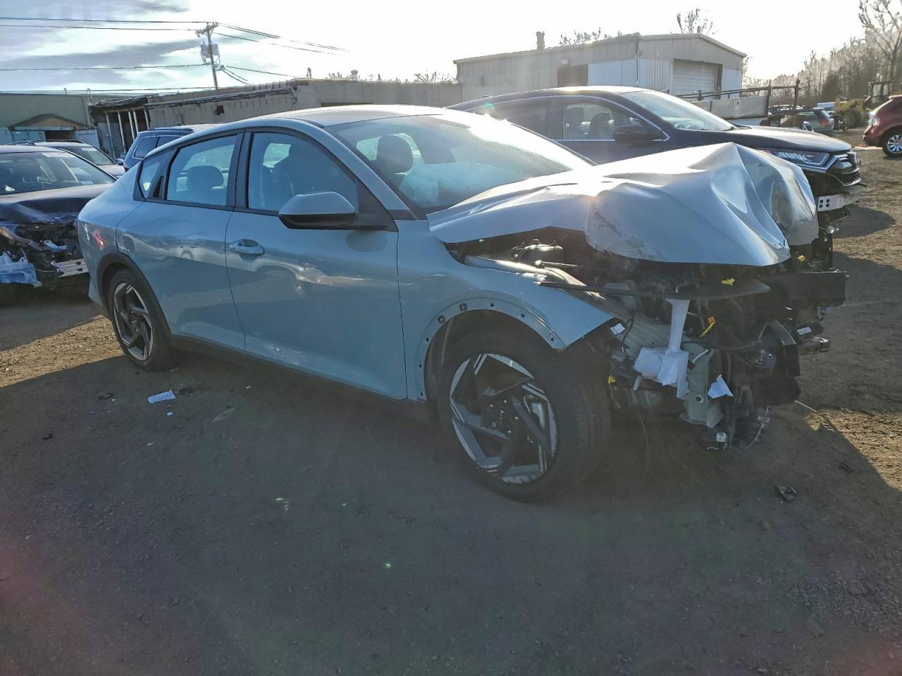 2025 Kia K4 Ex - Фото 4