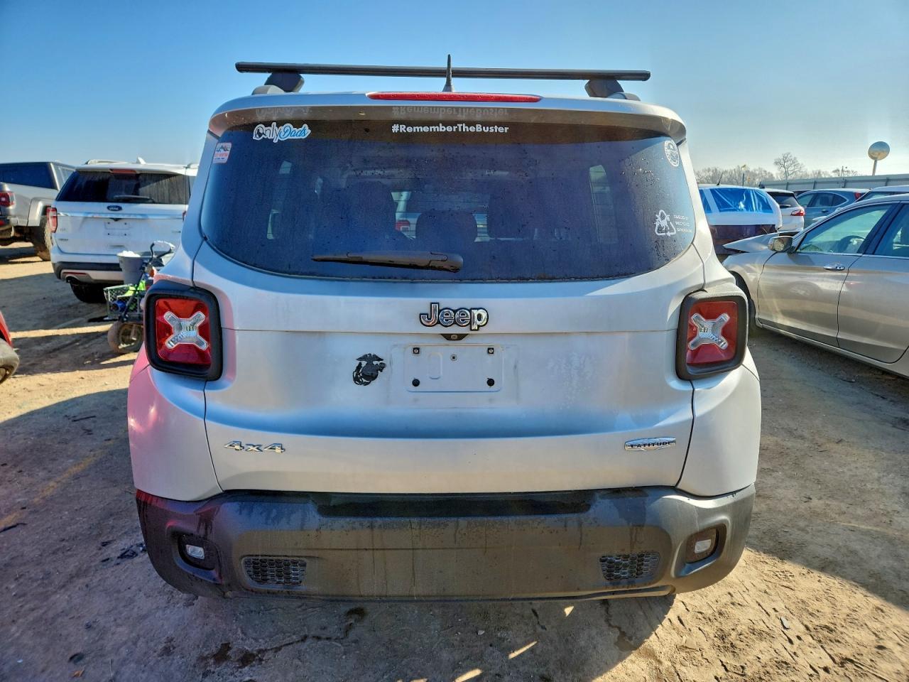 2015 Jeep Renegade Latitude - Фото 6