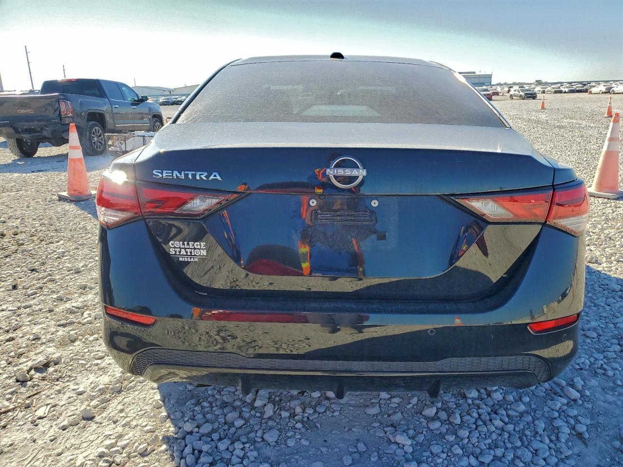2025 Nissan Sentra Sv - Фото 6