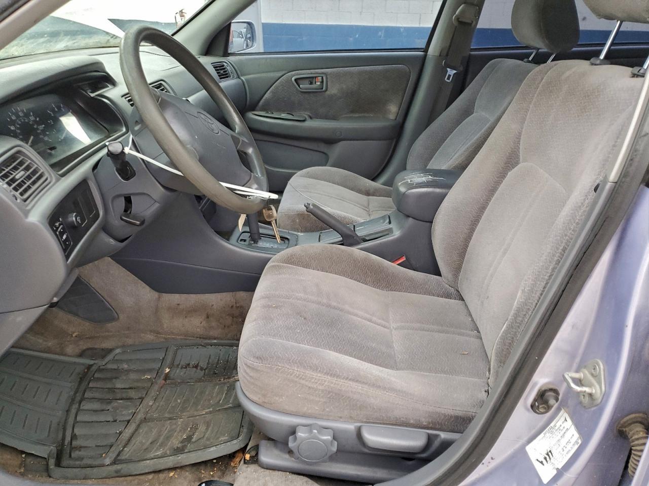 1998 Toyota Camry Ce - Image 7