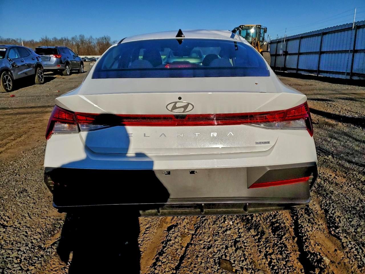 2025 Hyundai Elantra Blue - Image 6