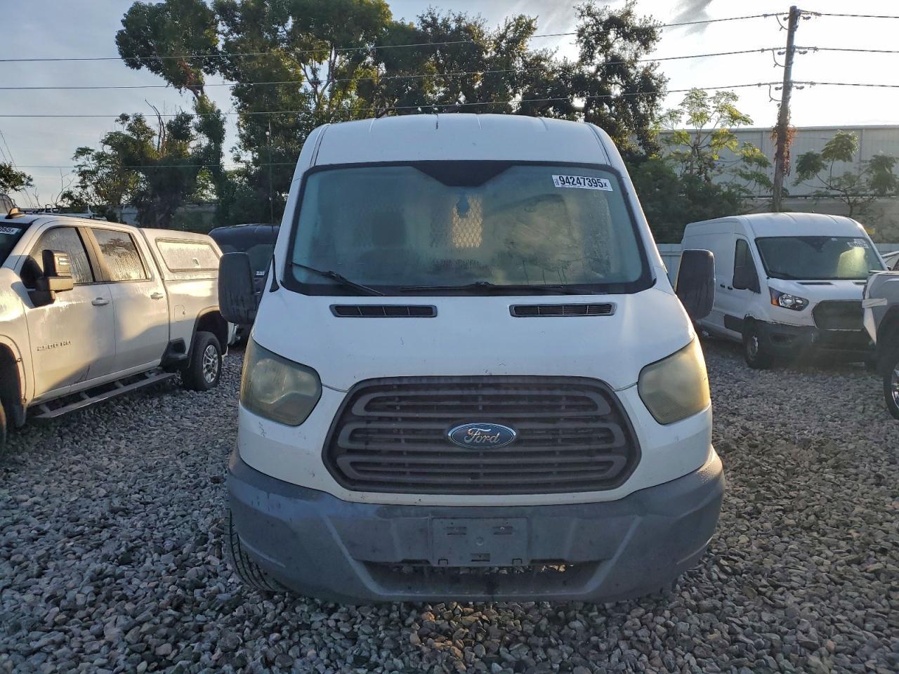 2015 Ford Transit T-250 - Image 5