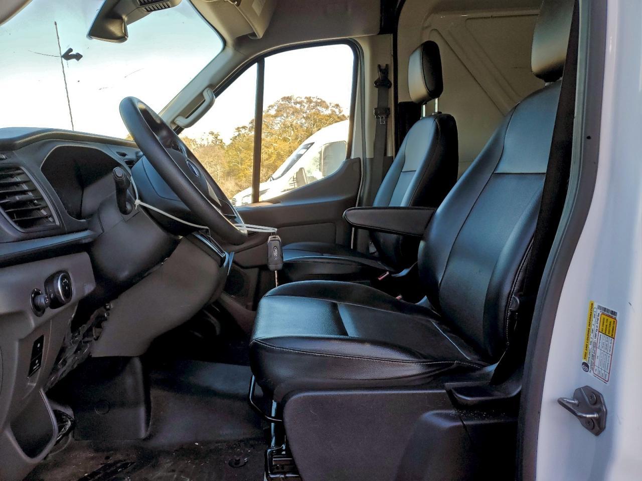 2022 Ford Transit T-350 Delivery Van - Фото 7
