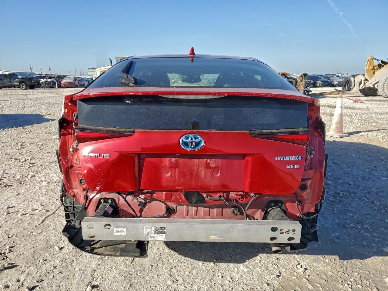 2022 Toyota Prius Night Shade - Фото 6