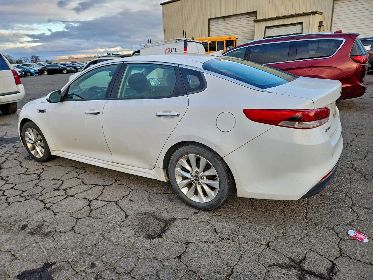 2016 Kia Optima Lx - Фото 2
