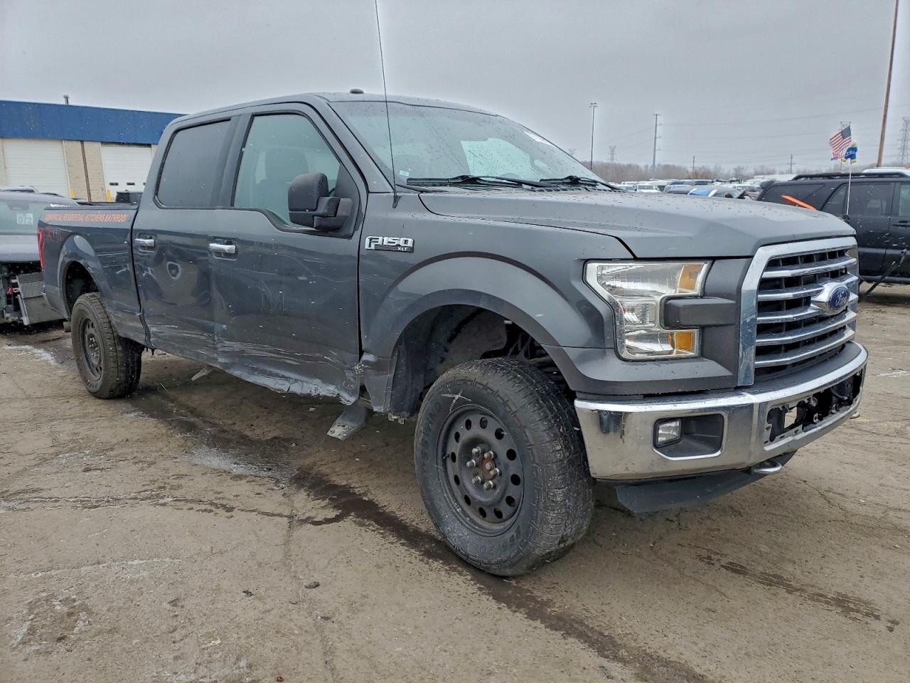2016 Ford F150 Supercrew - Image 4