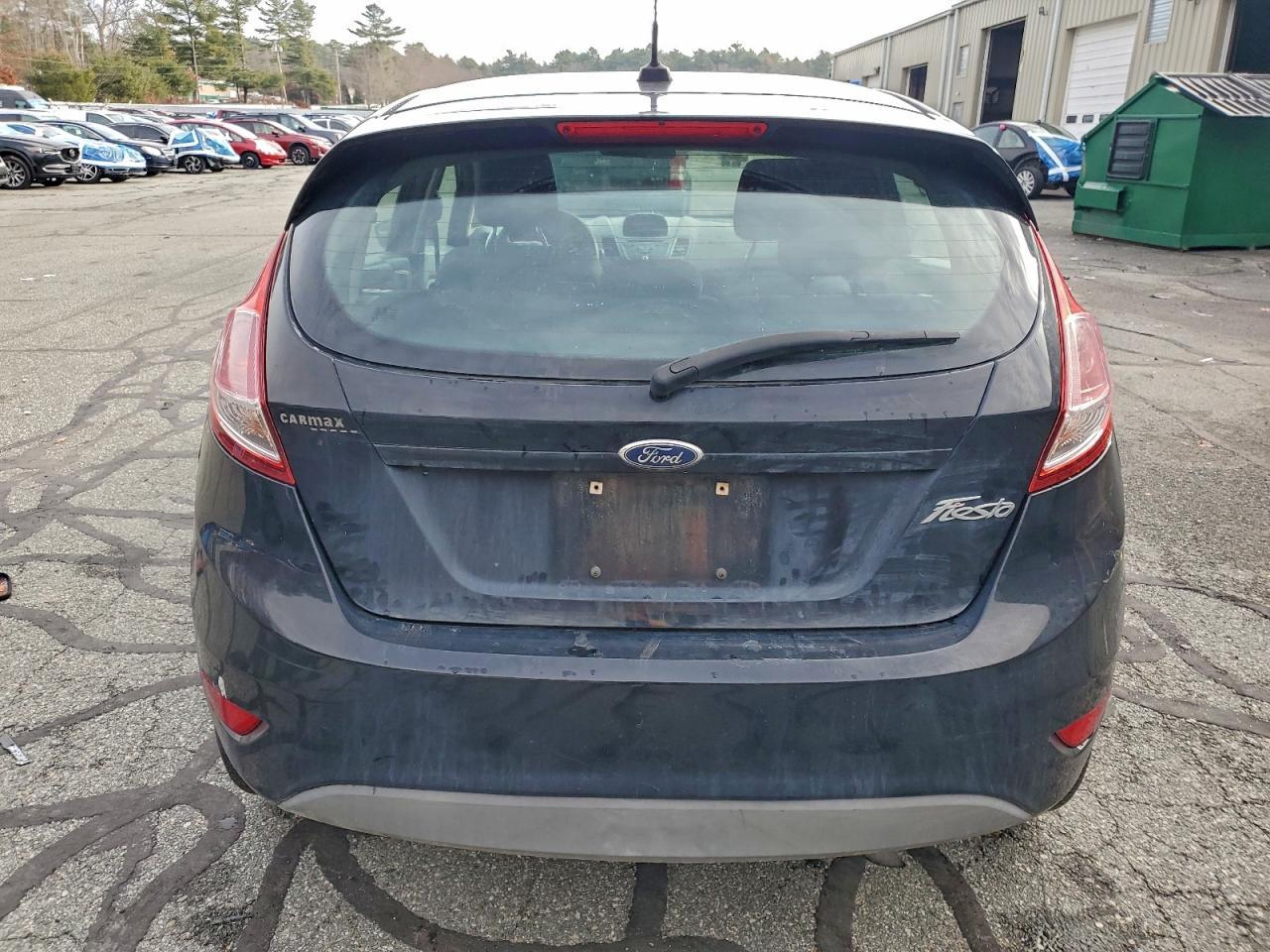 2016 Ford Fiesta S - Image 6