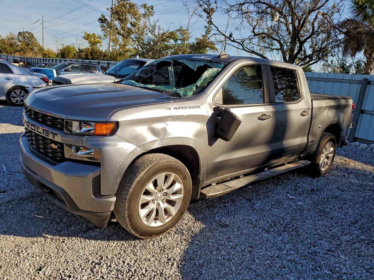 2021 Chevrolet Silverado C1500 Custom