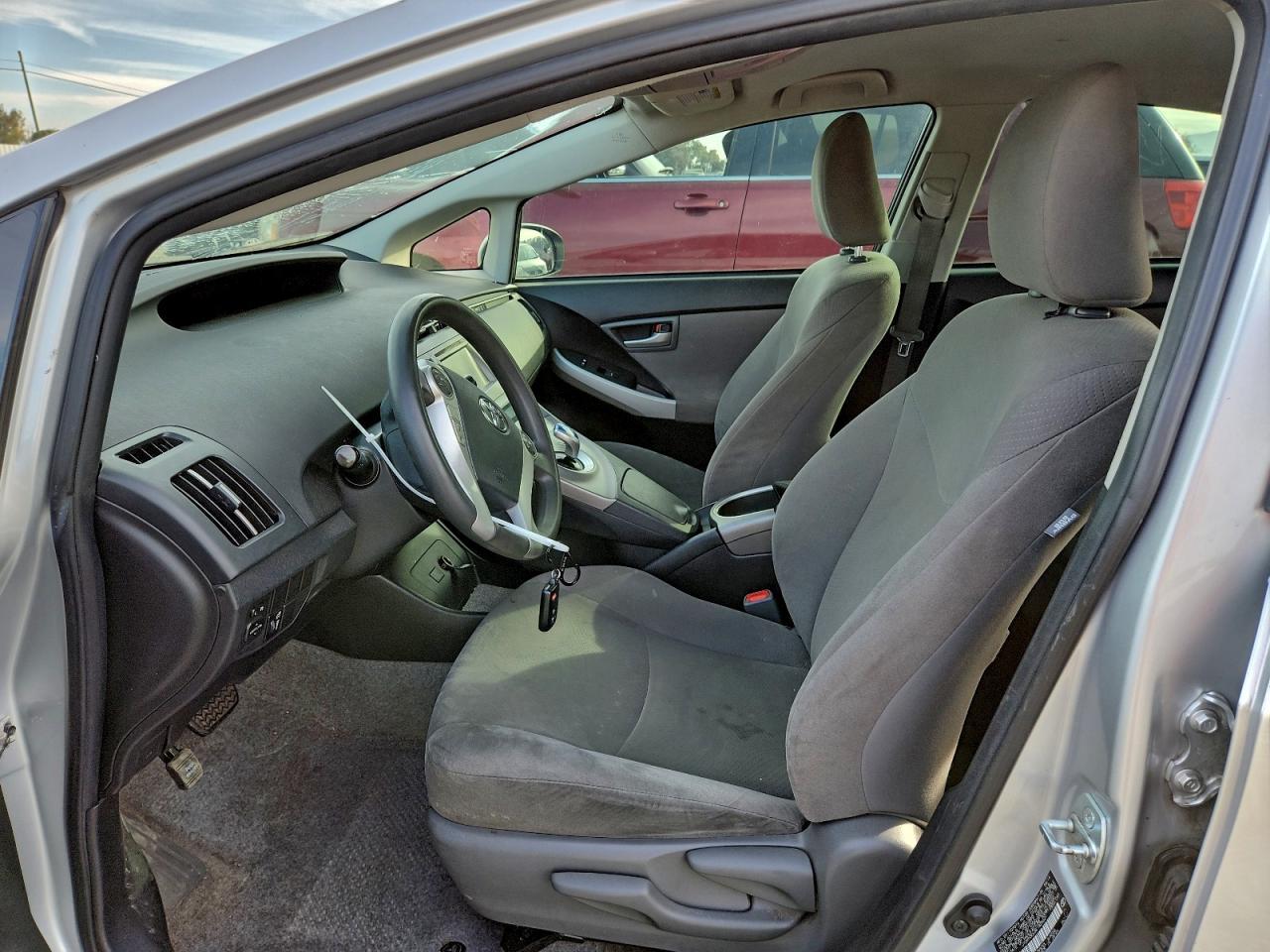 2014 Toyota Prius - Image 7