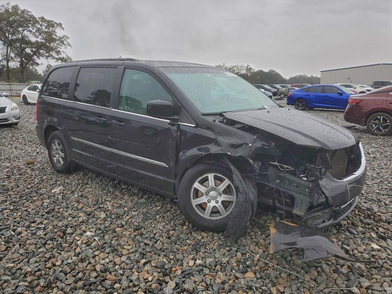 2013 Chrysler Town & Country Touring - Фото 4