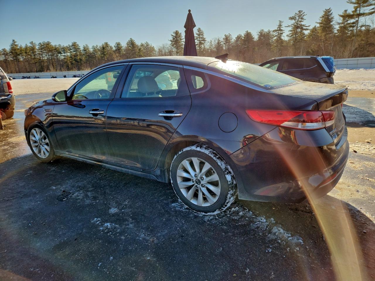 2017 Kia Optima Lx - Фото 2