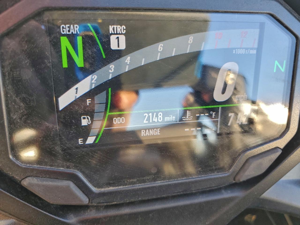 2025 Kawasaki Ex650 R - Фото 7