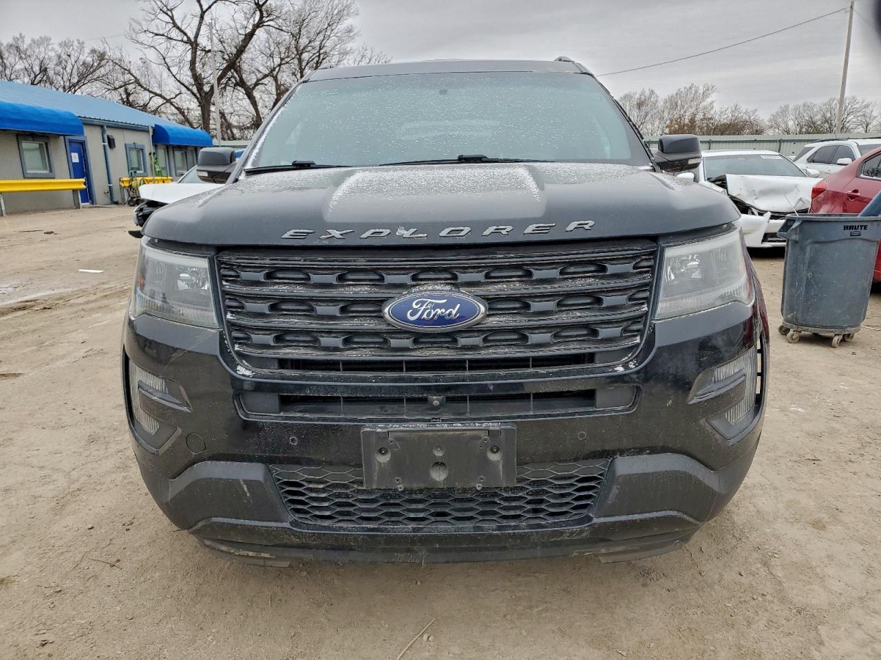 2016 Ford Explorer Sport - Image 5