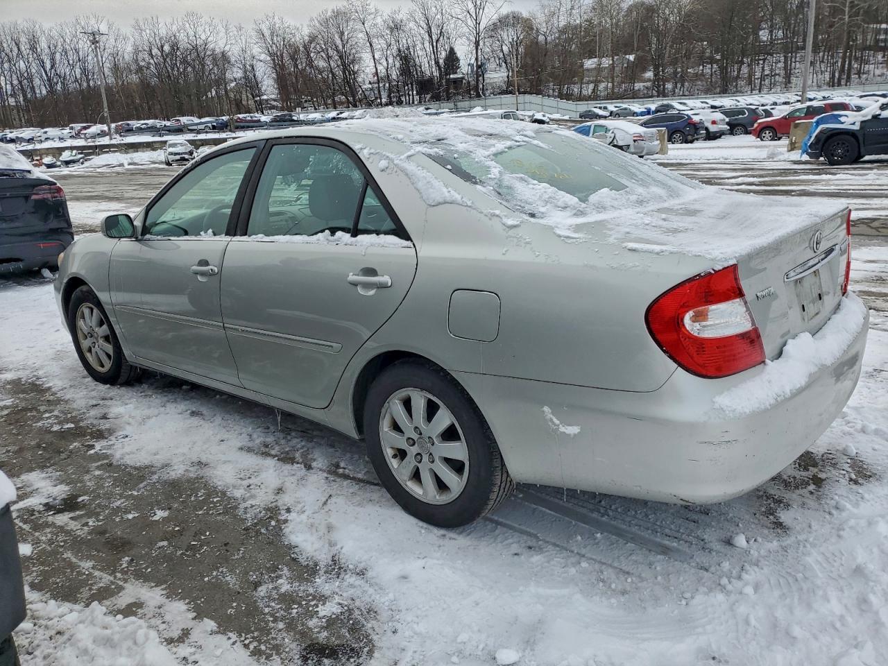 2003 Toyota Camry - Фото 2