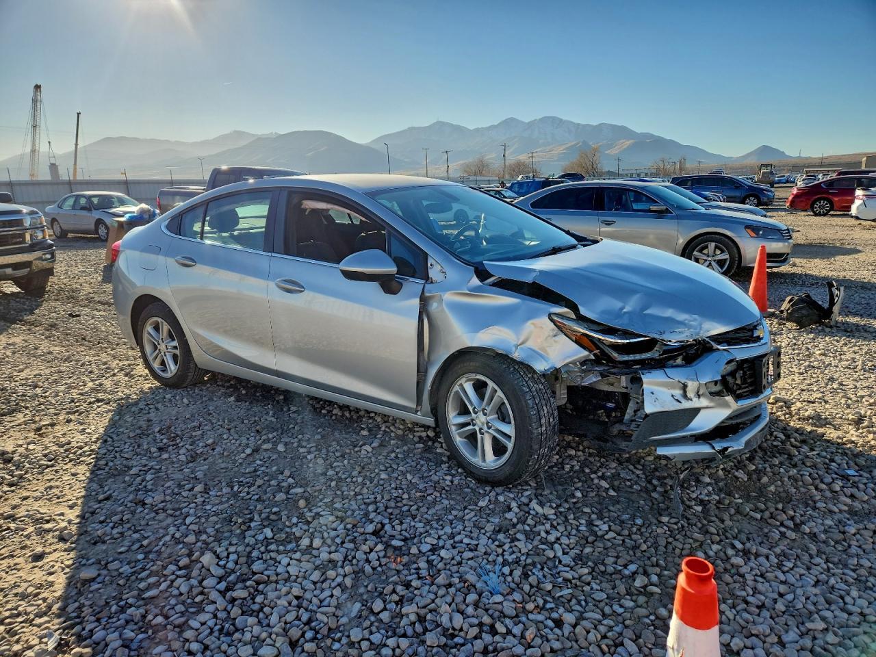 2017 Chev Cruze - Фото 4