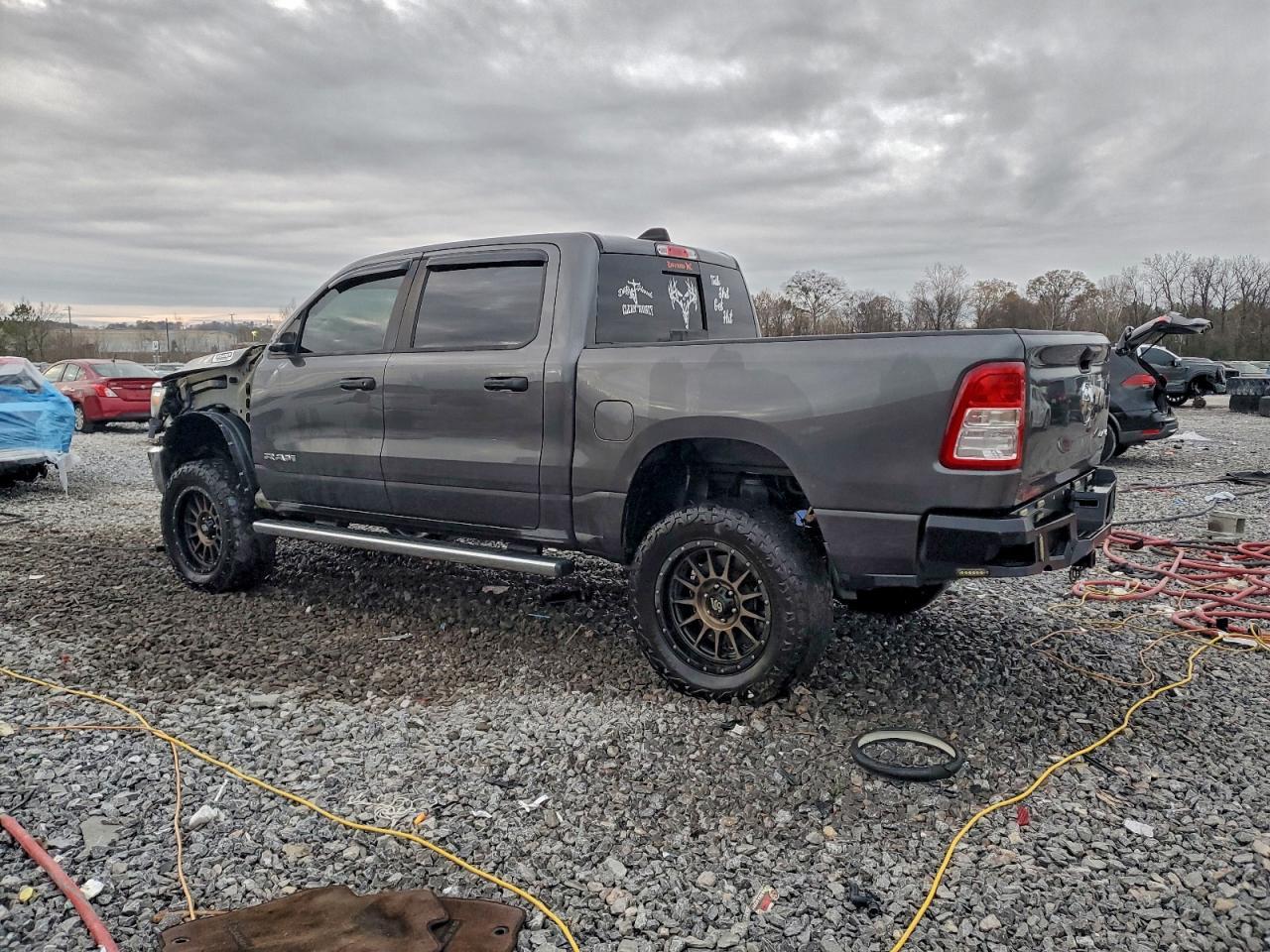 2019 Ram 1500 Tradesman - Фото 2