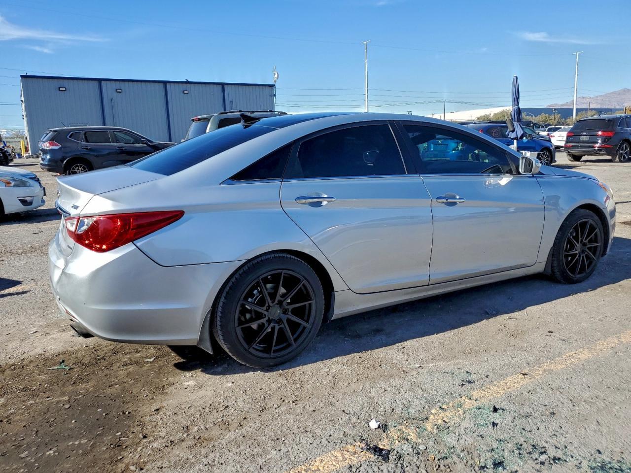 2013 Hyundai Sonata Se - Фото 3