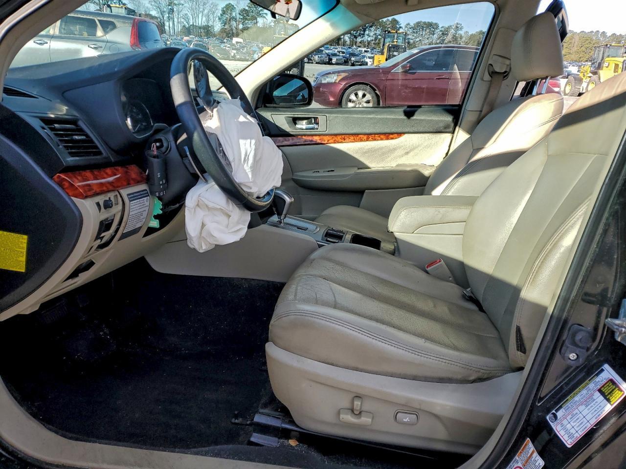 2011 Subaru Outback 3.6R Limited - Фото 7