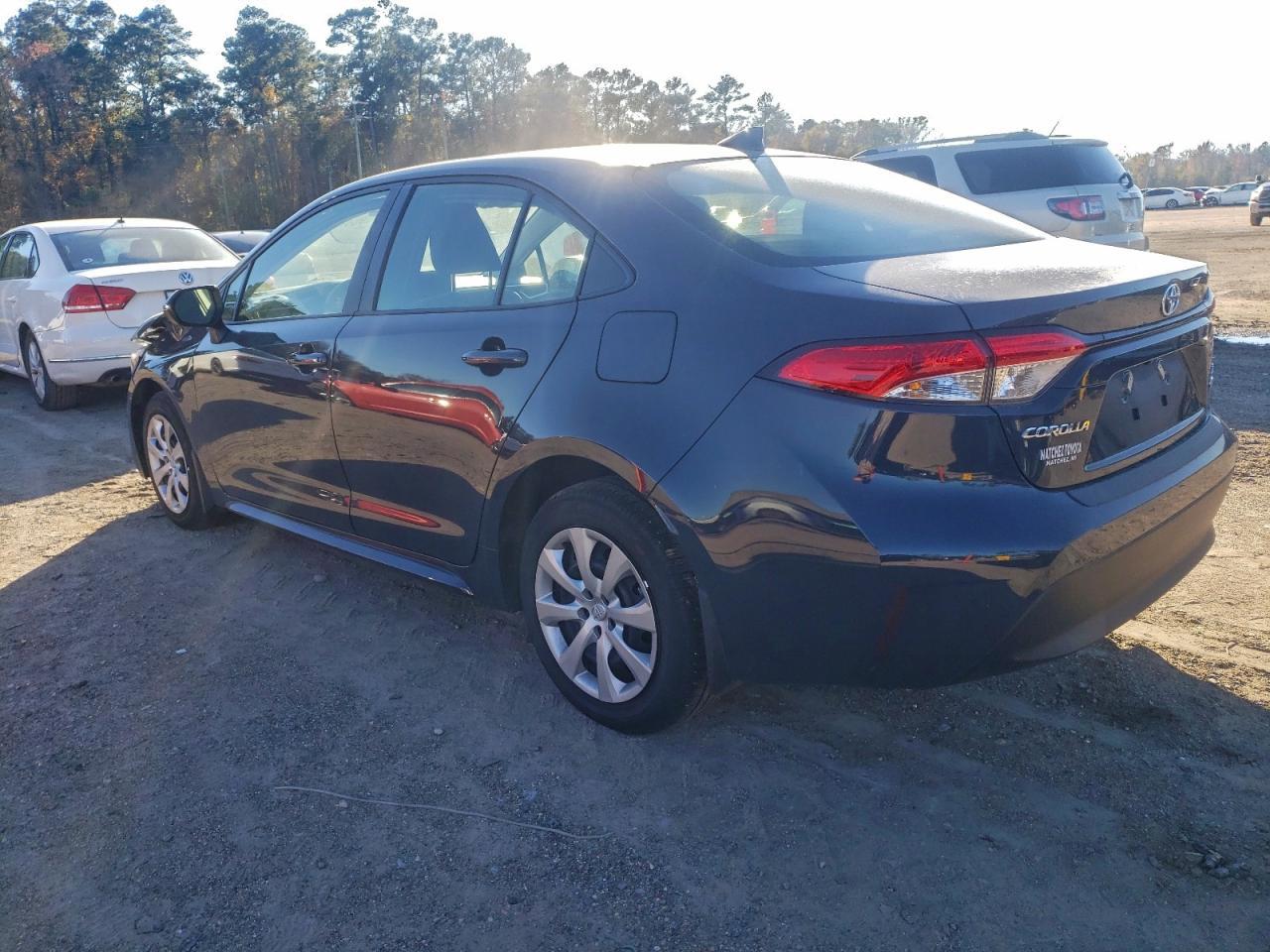 2025 Toyota Corolla Le - Image 2