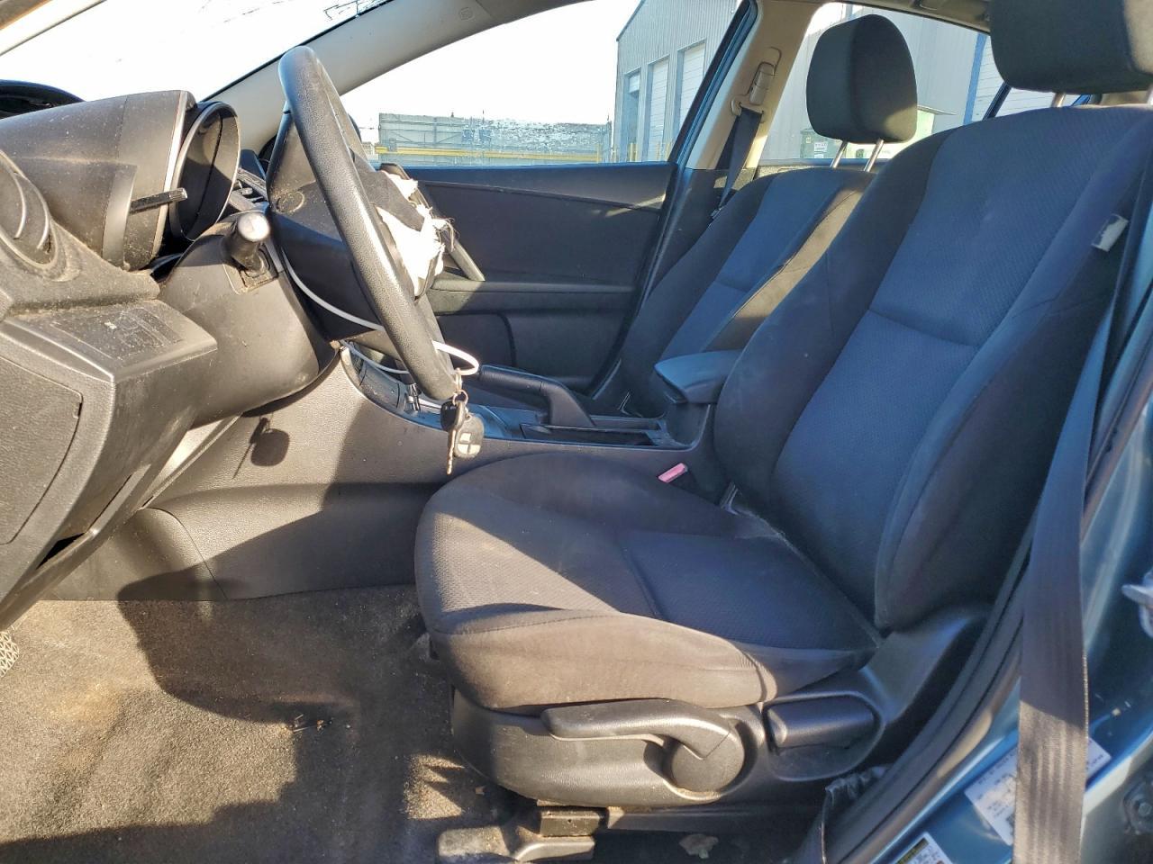 2011 Mazda 3 I - Image 7
