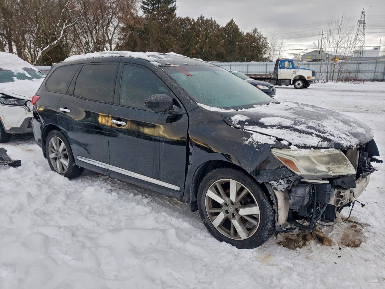 2014 Nissan Pathfinder S - Фото 4