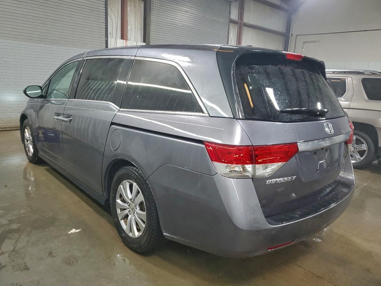 2014 Honda Odyssey Exl - Image 2