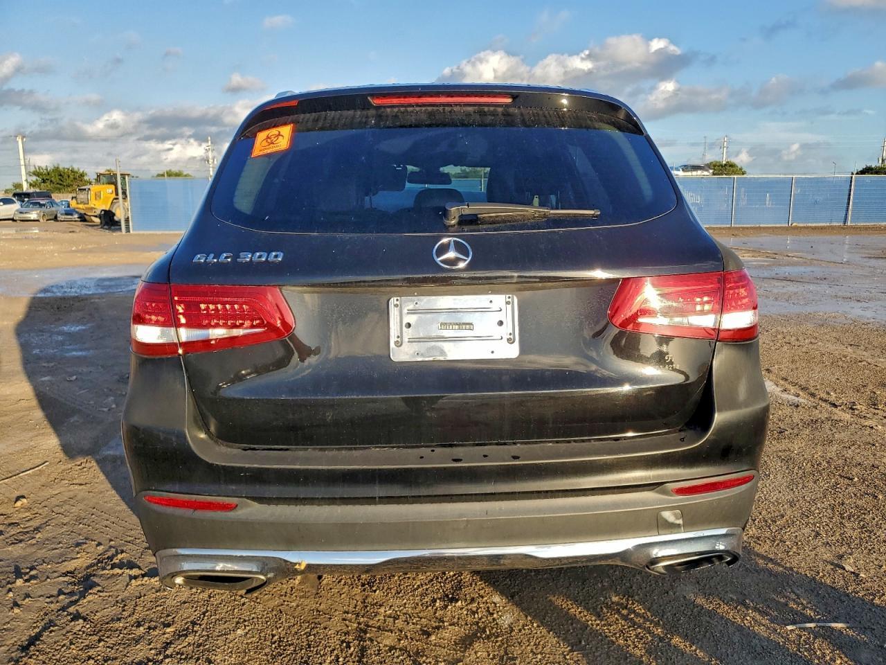 2016 Mercedes-Benz Glc 300 - Фото 6