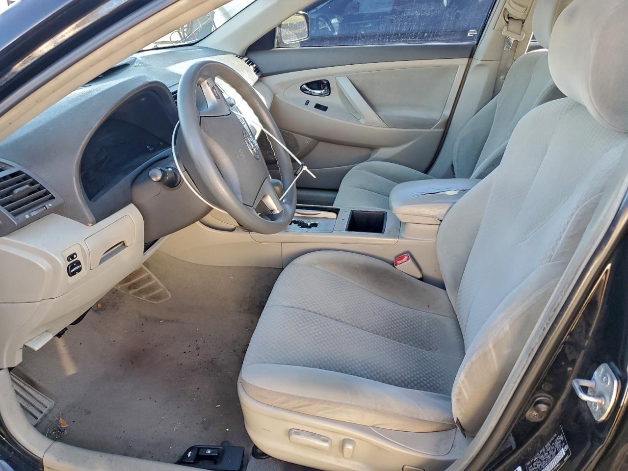 2009 Toyota Camry Le - Фото 7